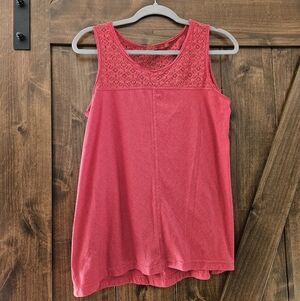 Women's Prana Red Tank Top Size Medium